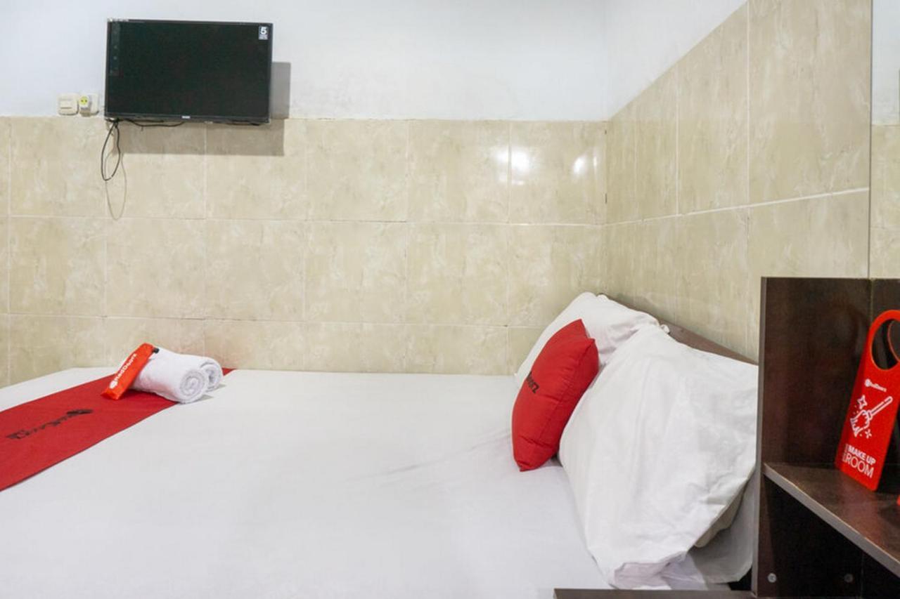 Reddoorz @ Hotel Surabaya Sumenep מראה חיצוני תמונה