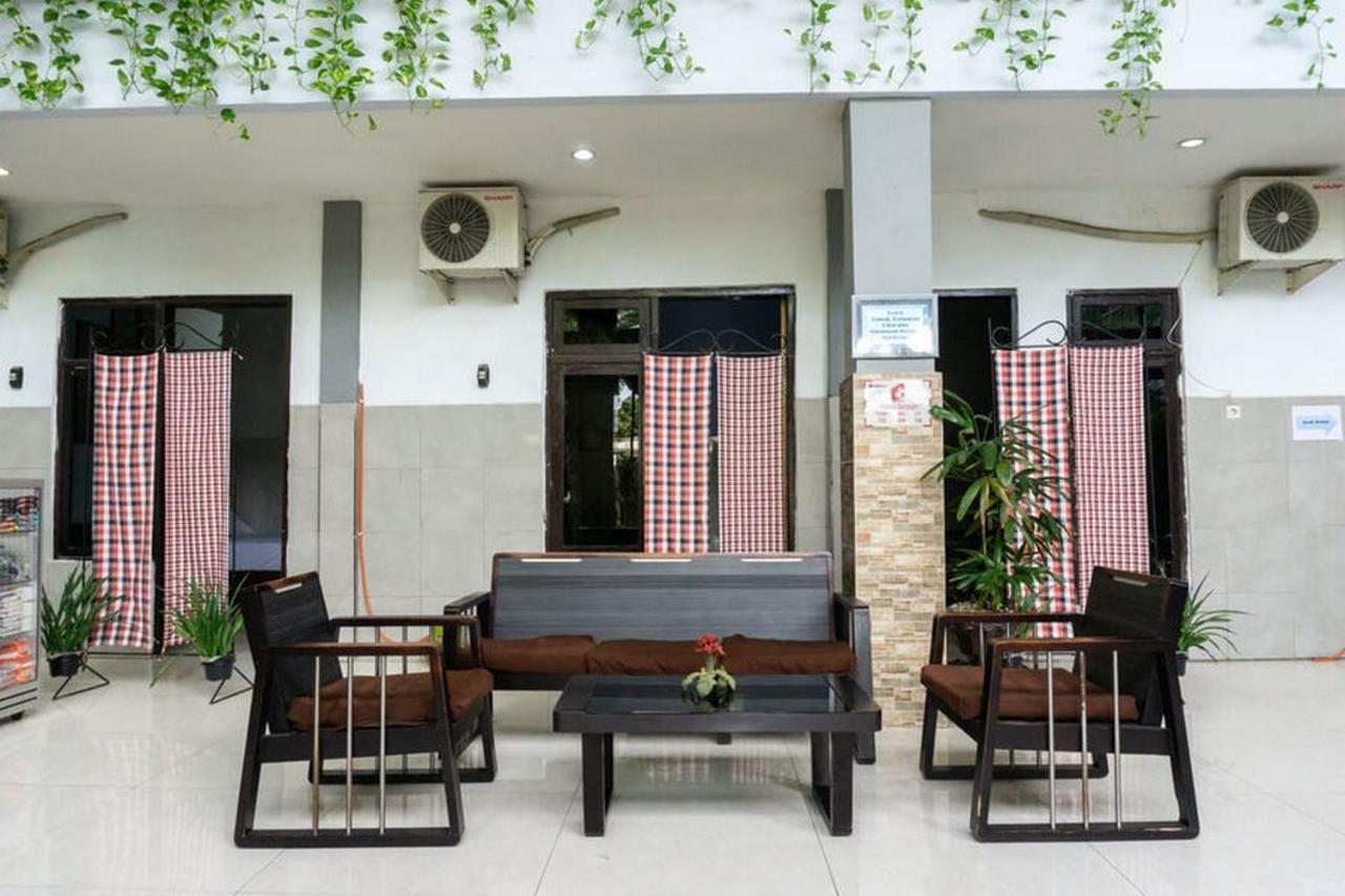 Reddoorz @ Hotel Surabaya Sumenep מראה חיצוני תמונה