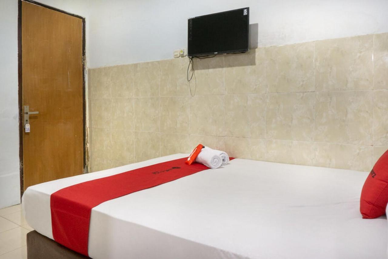 Reddoorz @ Hotel Surabaya Sumenep מראה חיצוני תמונה