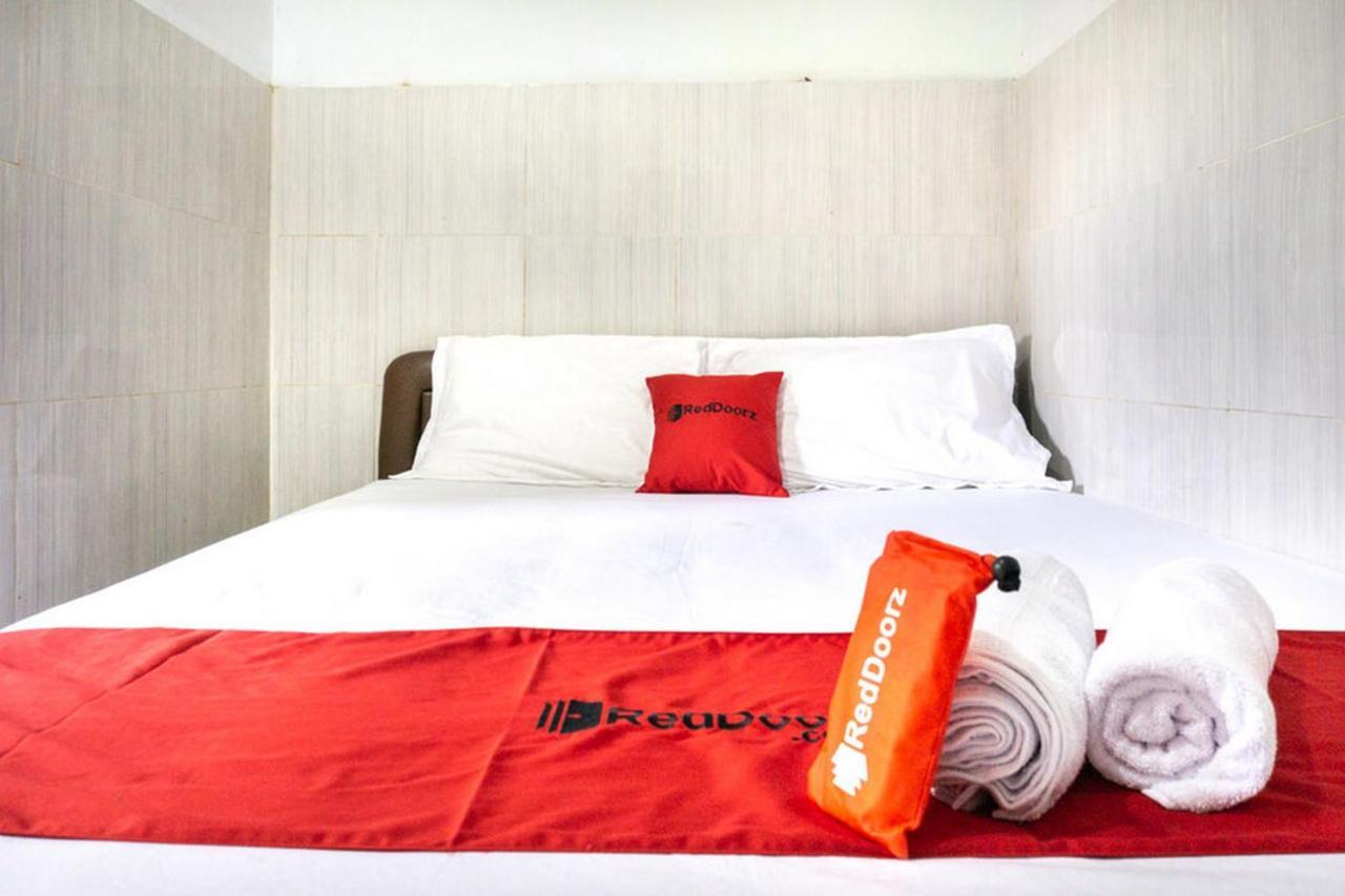 Reddoorz @ Hotel Surabaya Sumenep מראה חיצוני תמונה