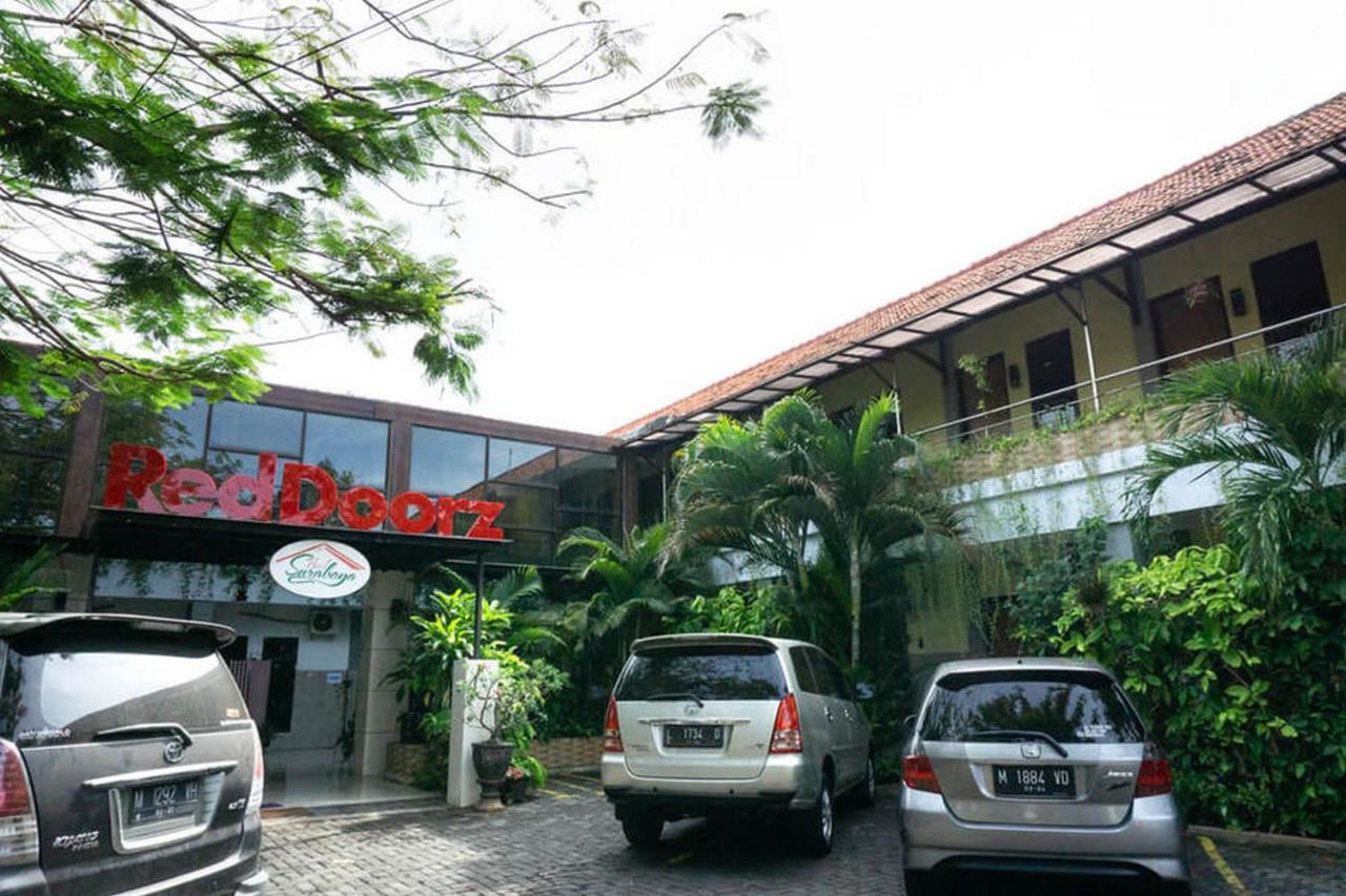 Reddoorz @ Hotel Surabaya Sumenep מראה חיצוני תמונה