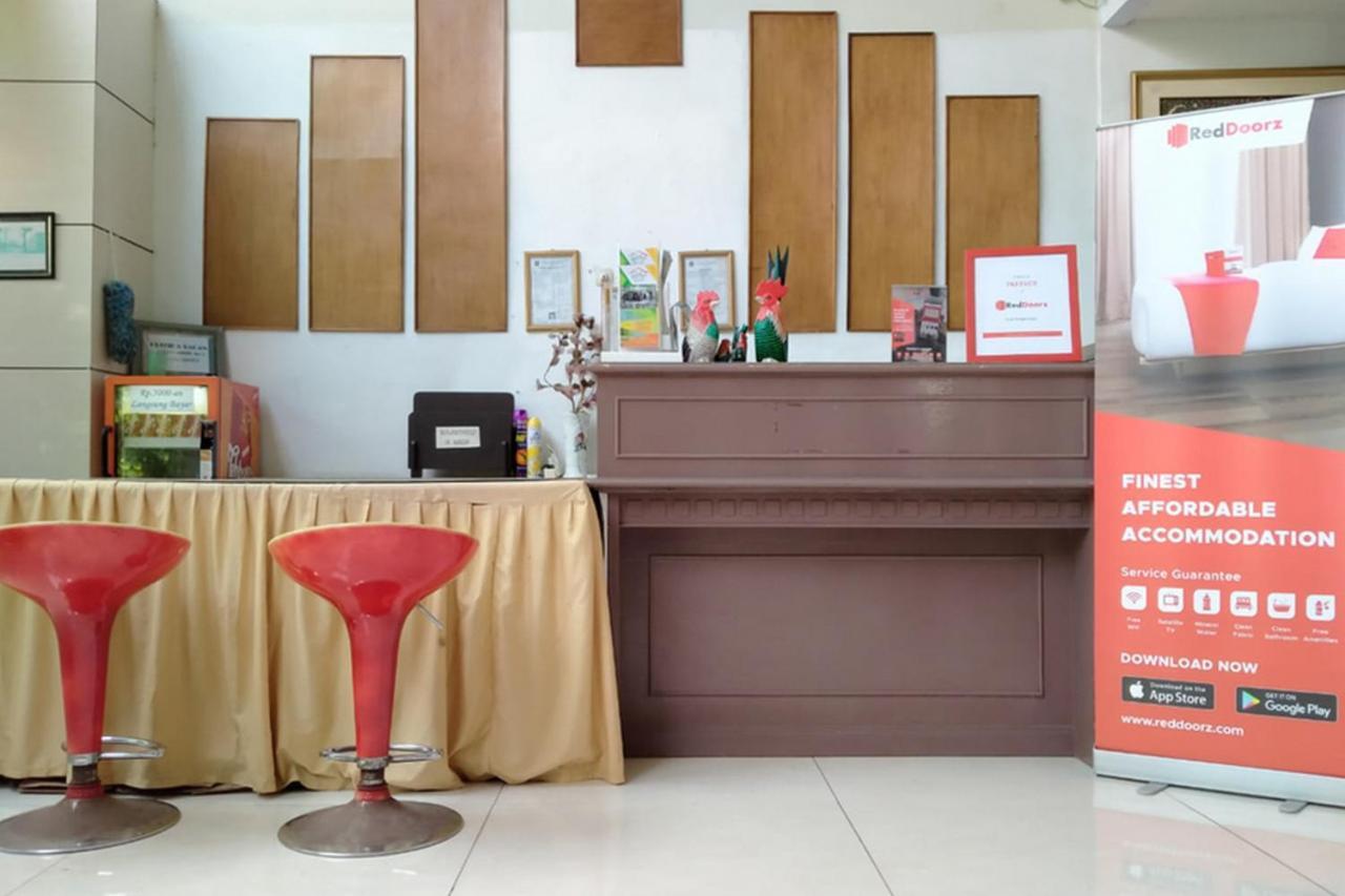 Reddoorz @ Hotel Surabaya Sumenep מראה חיצוני תמונה